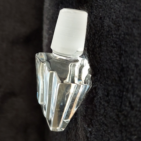 Vintage Crystal Perfume Bottle by Colle - Picture 5 of 5